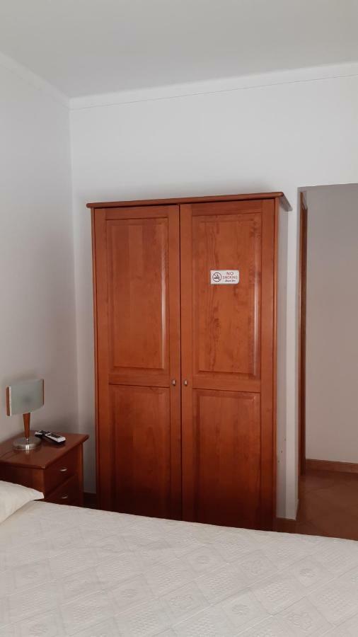 Alojamentos S.Jose Atouguia Da Baleia Exteriör bild